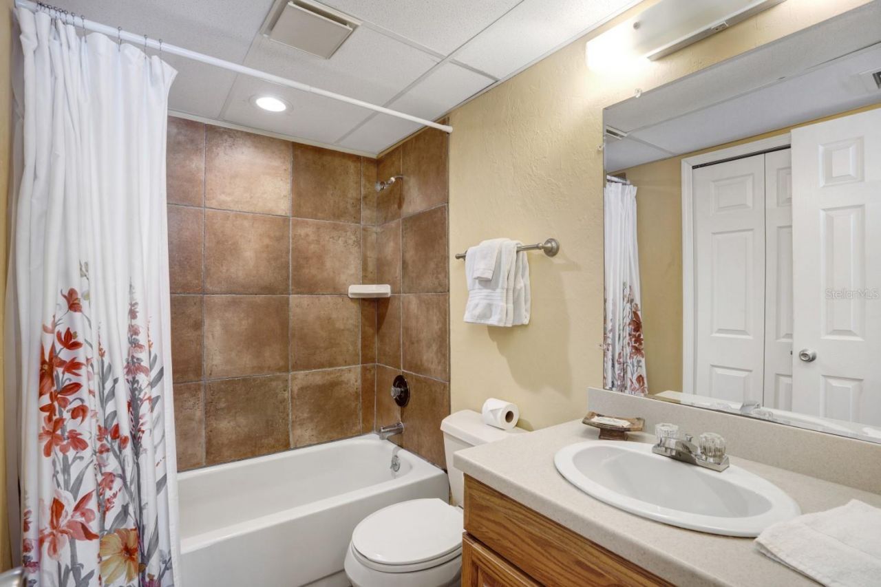 6157 Midnight Pass Road , Unit E22, Sarasota, FL 34242 Photo