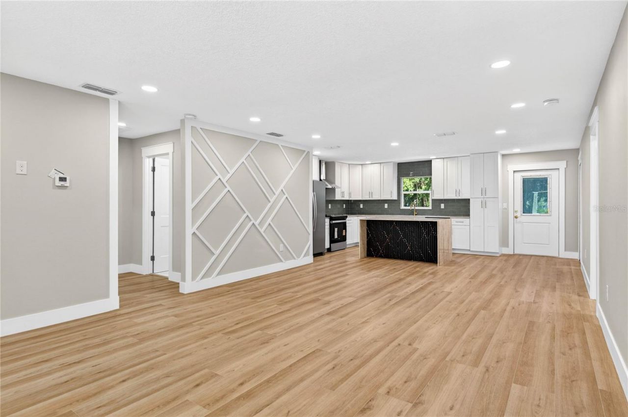 902 N 32nd Street, Saint Petersburg, FL 33713 Photo