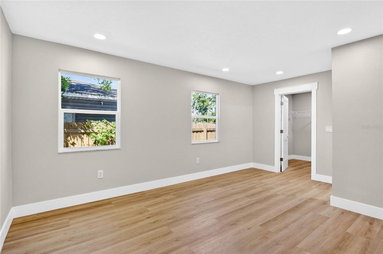 902 N 32nd Street, Saint Petersburg, FL 33713 Photo