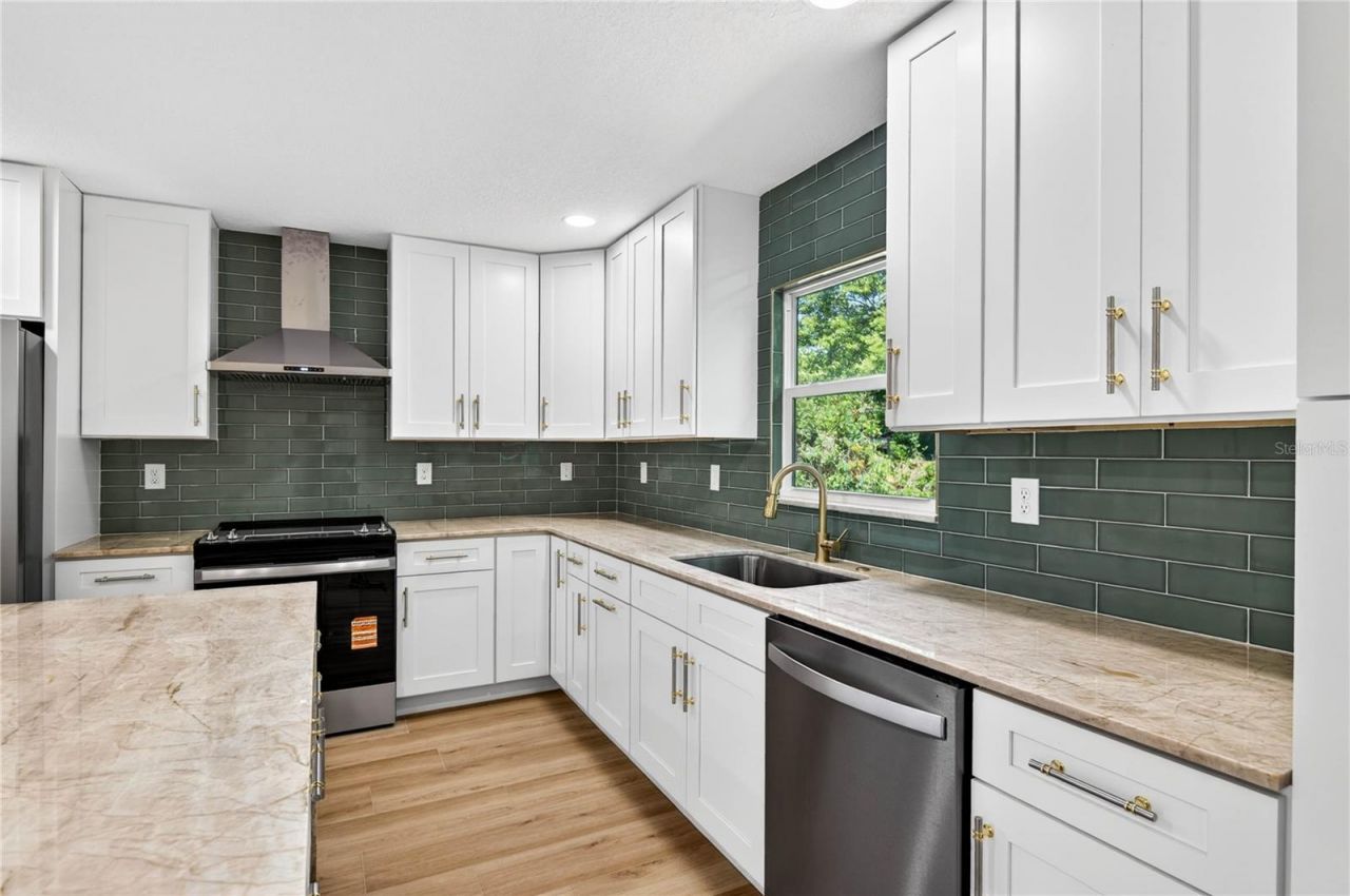 902 N 32nd Street, Saint Petersburg, FL 33713 Photo