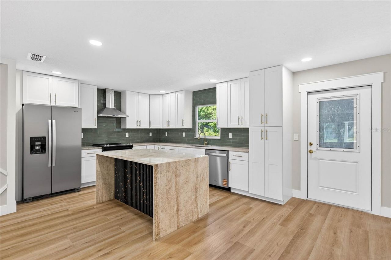 902 N 32nd Street, Saint Petersburg, FL 33713 Photo