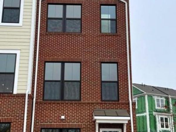 592 WATERMANS DRIVE , WOODBRIDGE, VA 22191