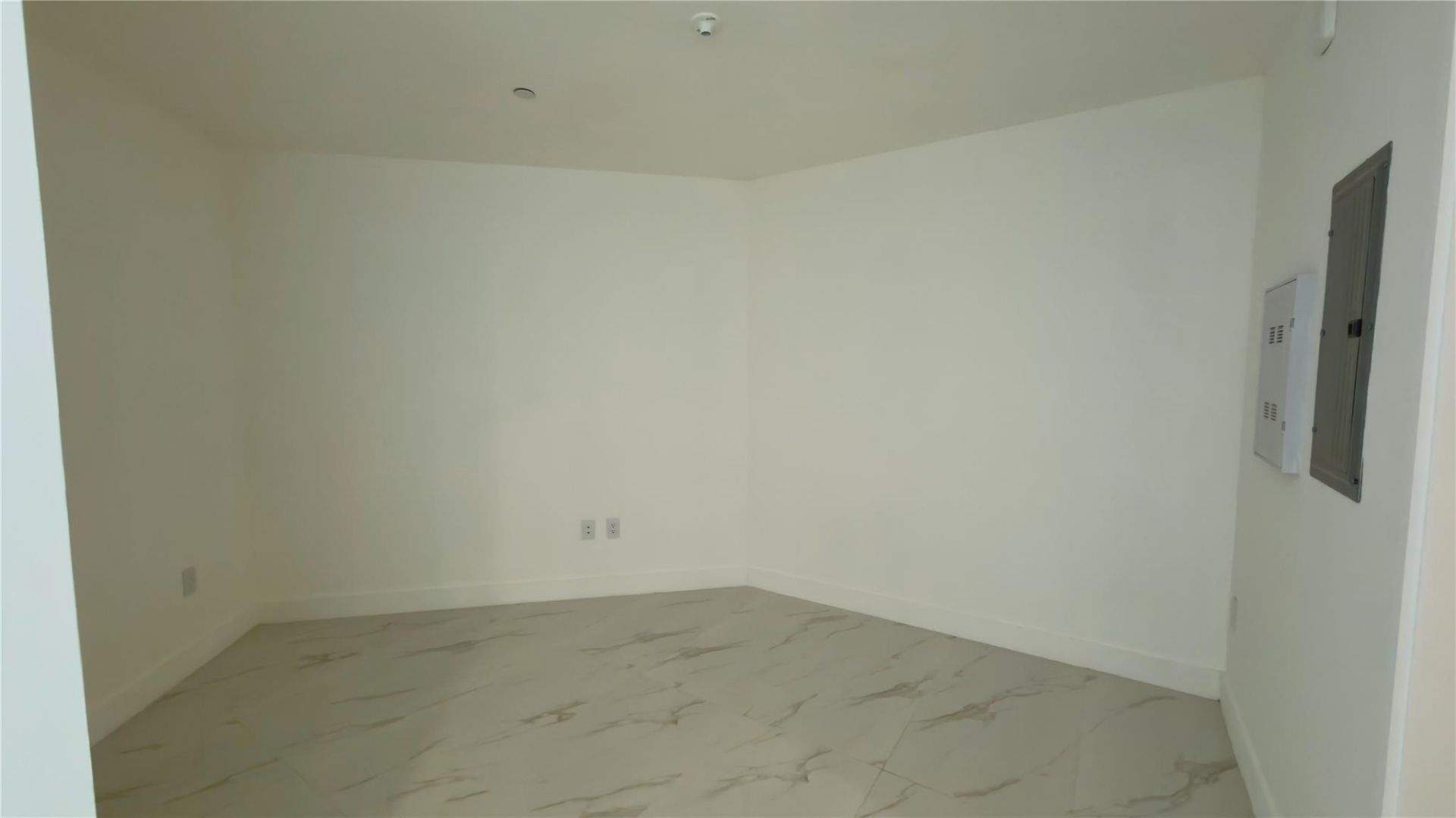700 NE 24th Street, Unit 206A, Miami, FL 33137 Photo
