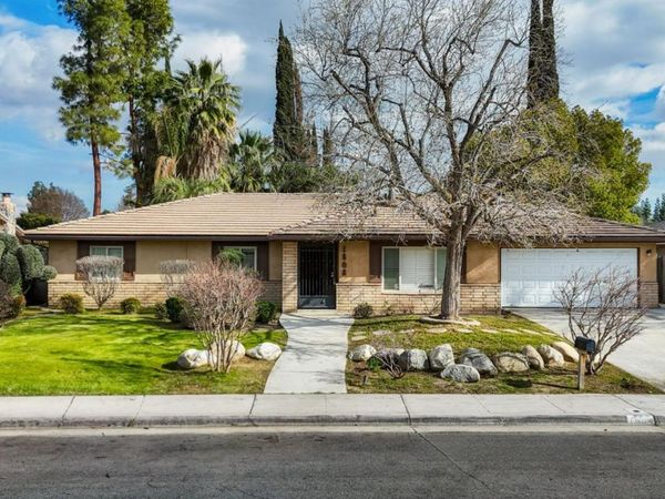 1808 El Portal Drive, Bakersfield, CA 93309