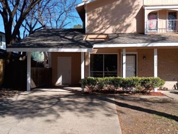 2620 Santa Barbara Drive, Grand Prairie, TX 75052