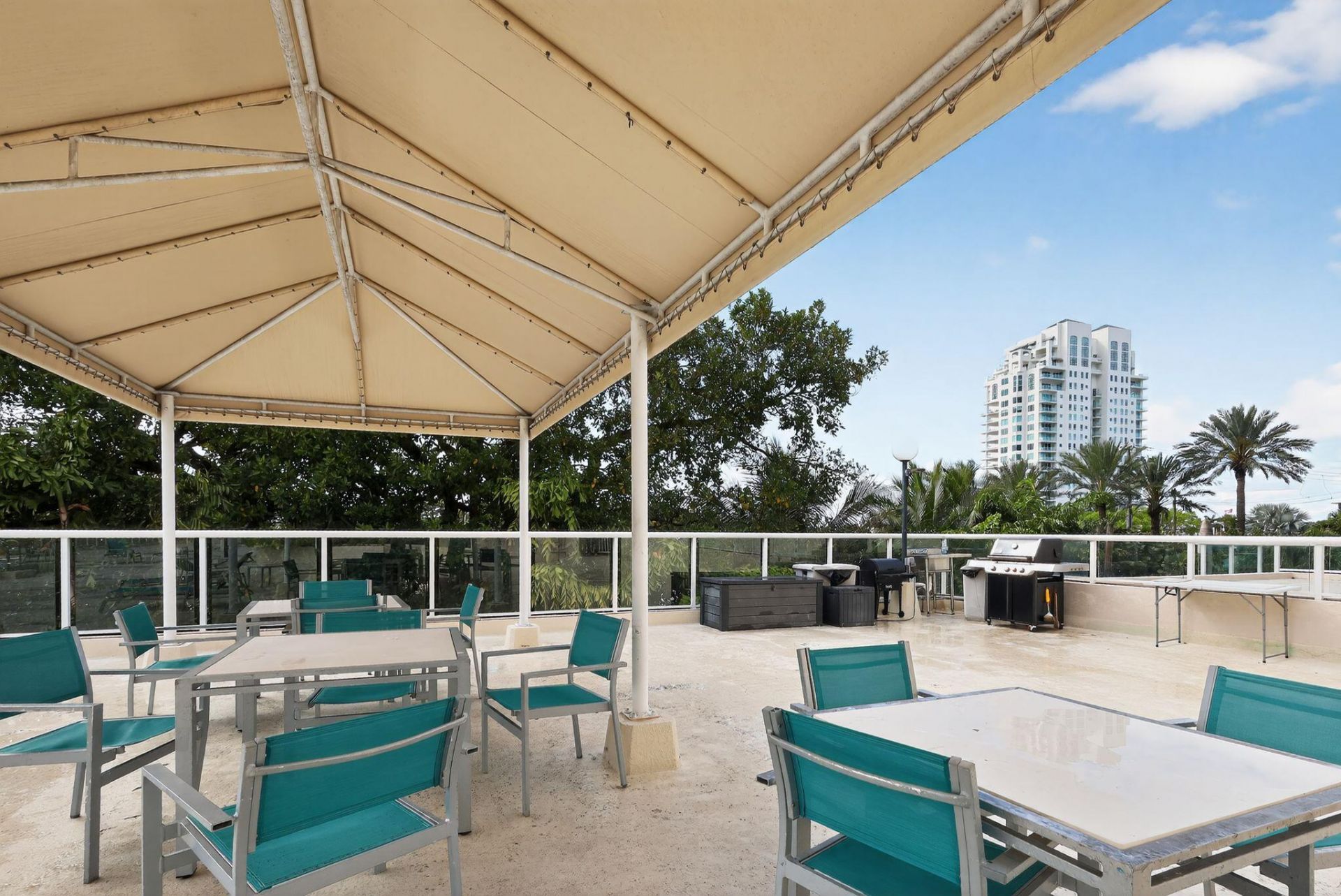 3000 Holiday Drive, Unit 1505, Fort Lauderdale, FL 33316 Photo
