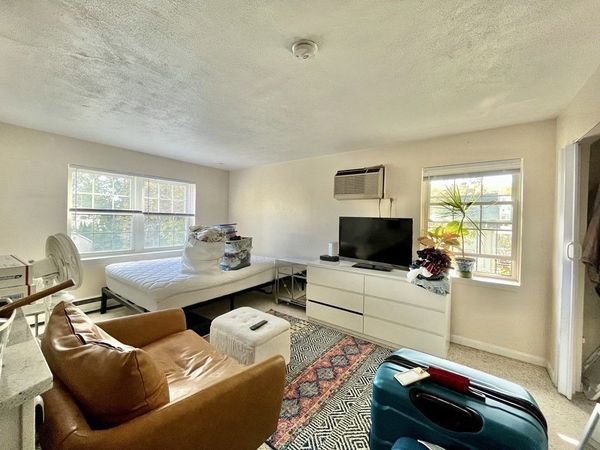 34 Clark St, Unit 14, Arlington, MA 02476