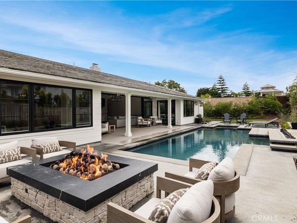 1 San Martin Way, Corona Del Mar, CA 92625