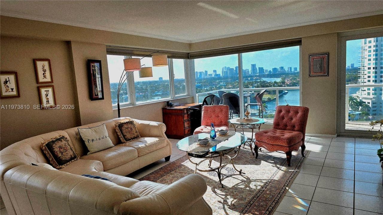3000 Holiday Dr, Unit 1505, Fort Lauderdale, FL 33316 Photo