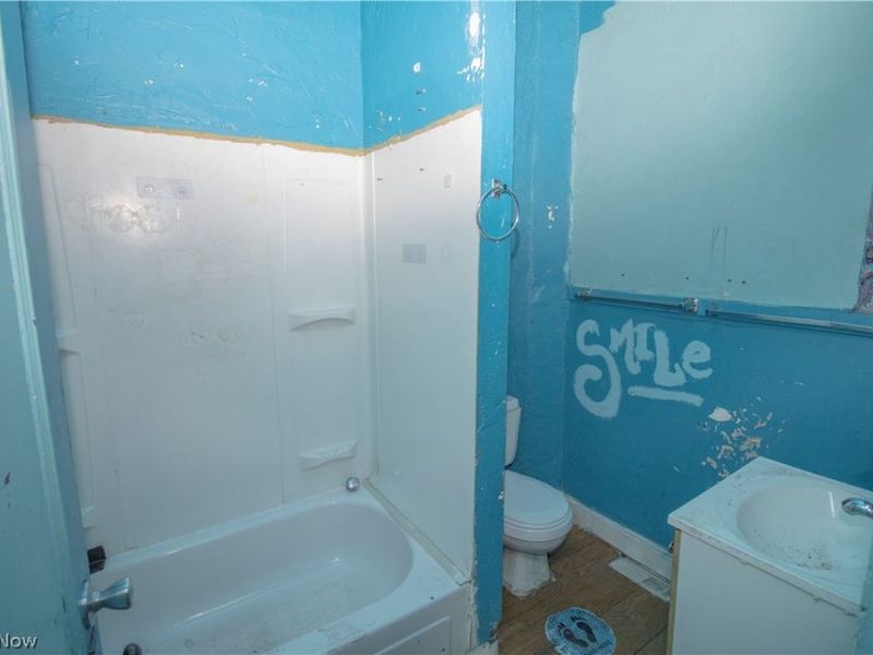 5005 Dalton Avenue, Cleveland, OH 44127 Photo 7