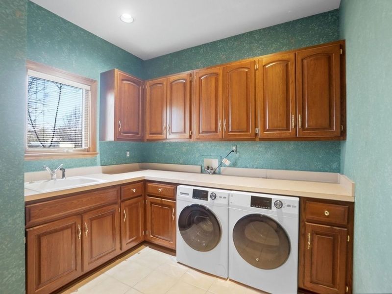 6035 Winnebago Street, Grove City, OH 43123 Photo 26