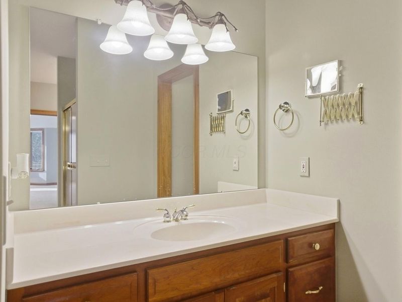 6035 Winnebago Street, Grove City, OH 43123 Photo 42