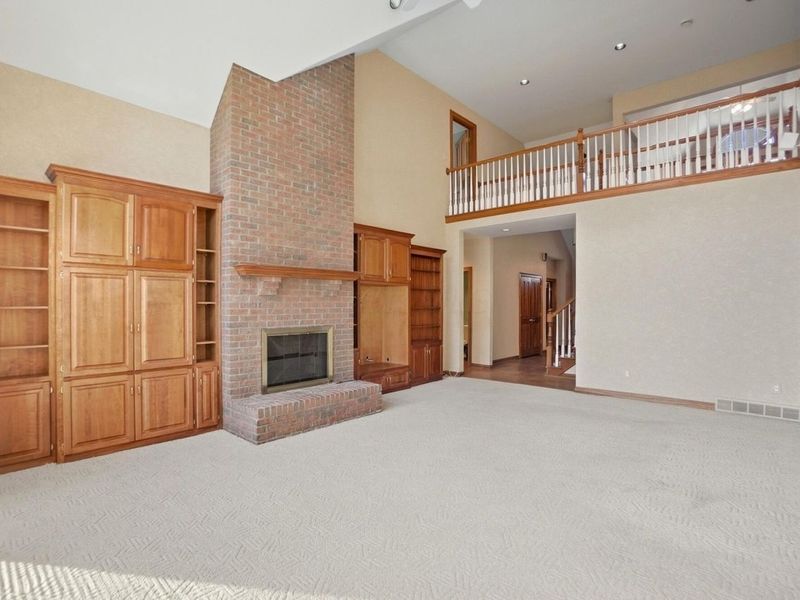 6035 Winnebago Street, Grove City, OH 43123 Photo 8