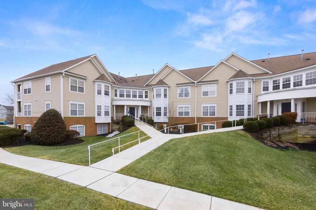 104 Bayland Drive, Unit 104-17, Havre de Grace, MD 21078 Main Photo