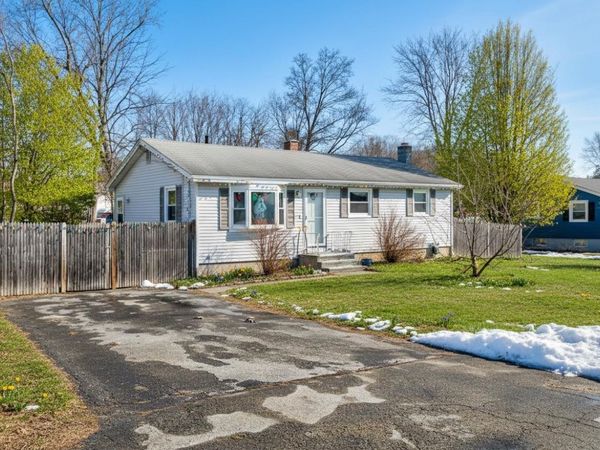 2 Natick Street, Nashua, NH 03063