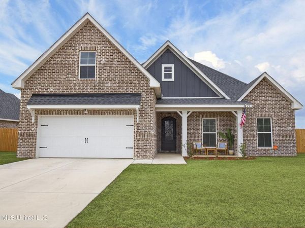 6726 Maurepas Circle, Ocean Springs, MS 39564