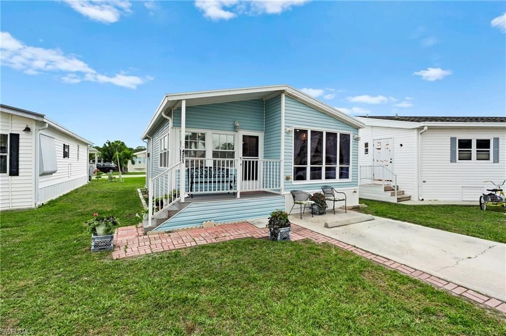 4751 Lafayette Ln W, Estero, FL 33928 Photo