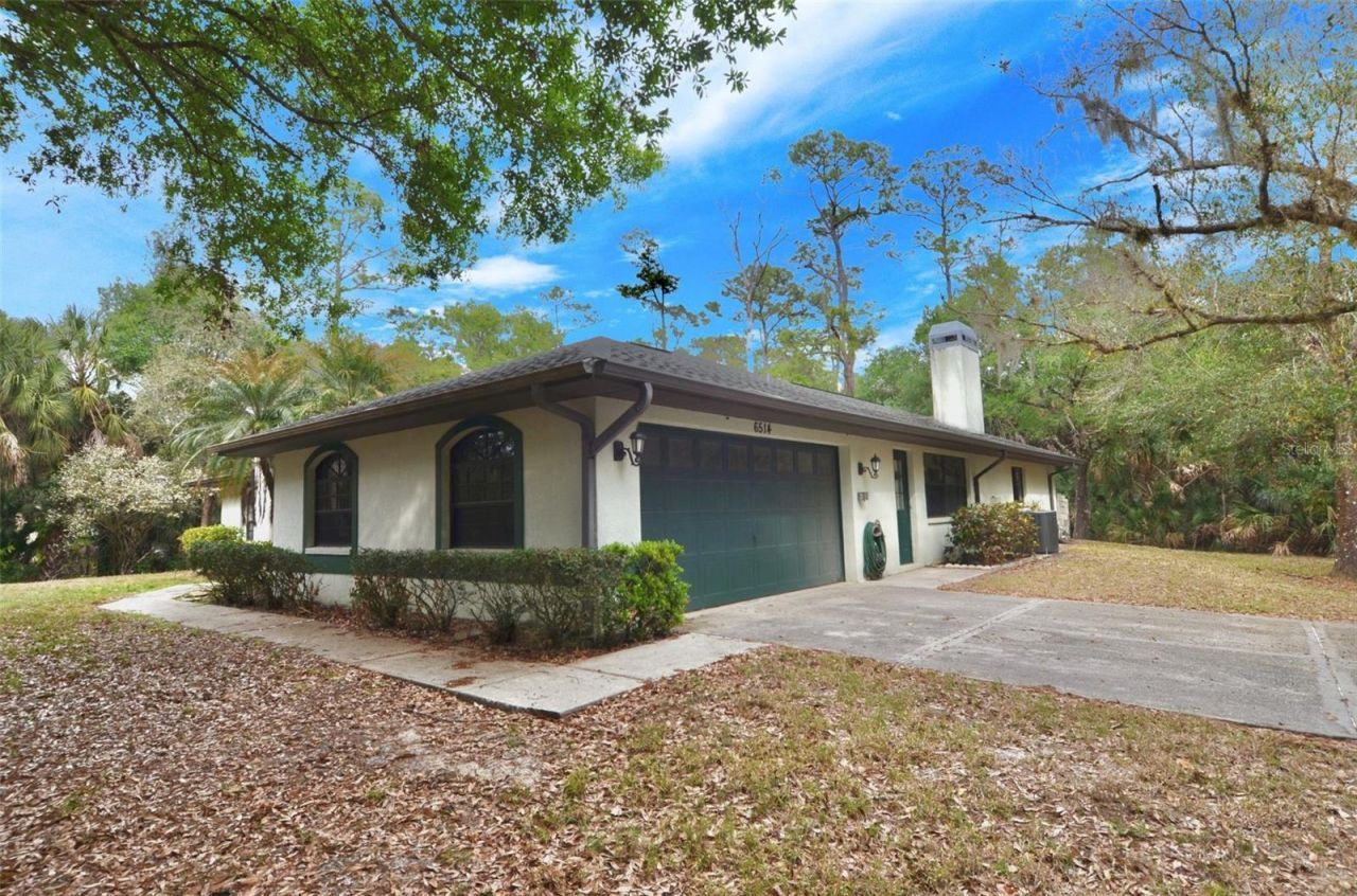 6514 N Biscayne Drive, North Port, FL 34291 Photo