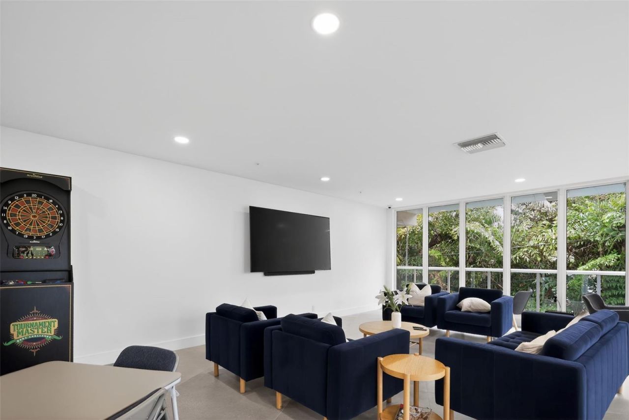 3000 Holiday Drive, Unit 1505, Fort Lauderdale, FL 33316 Photo