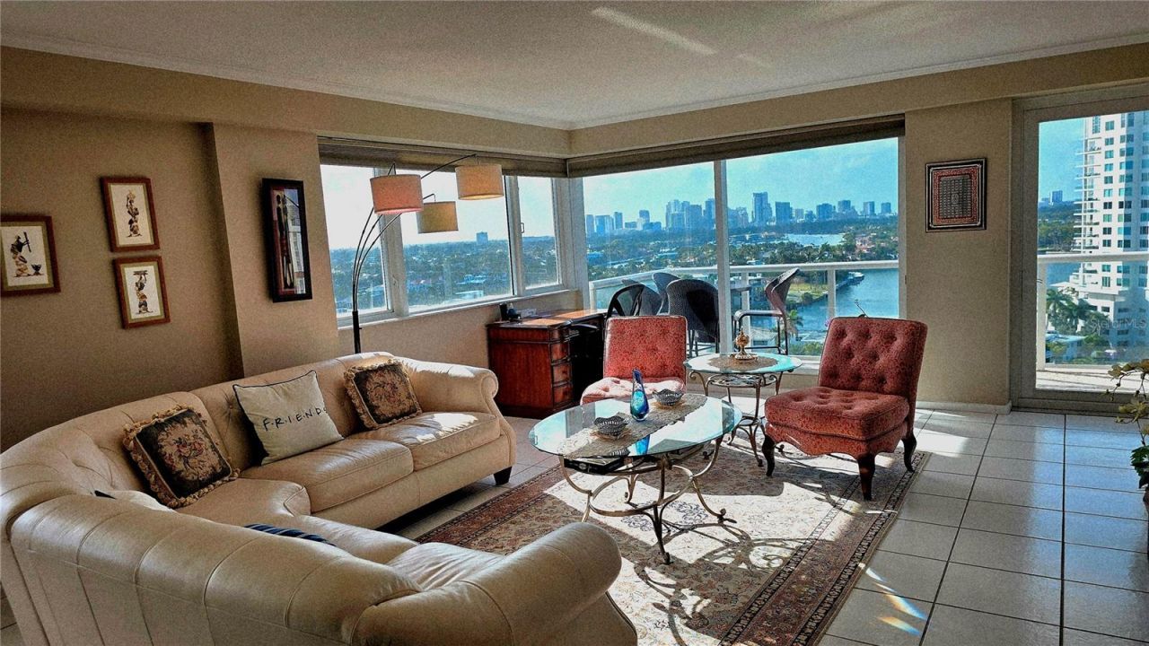 3000 Holiday Drive, Unit 1505, Fort Lauderdale, FL 33316 Photo