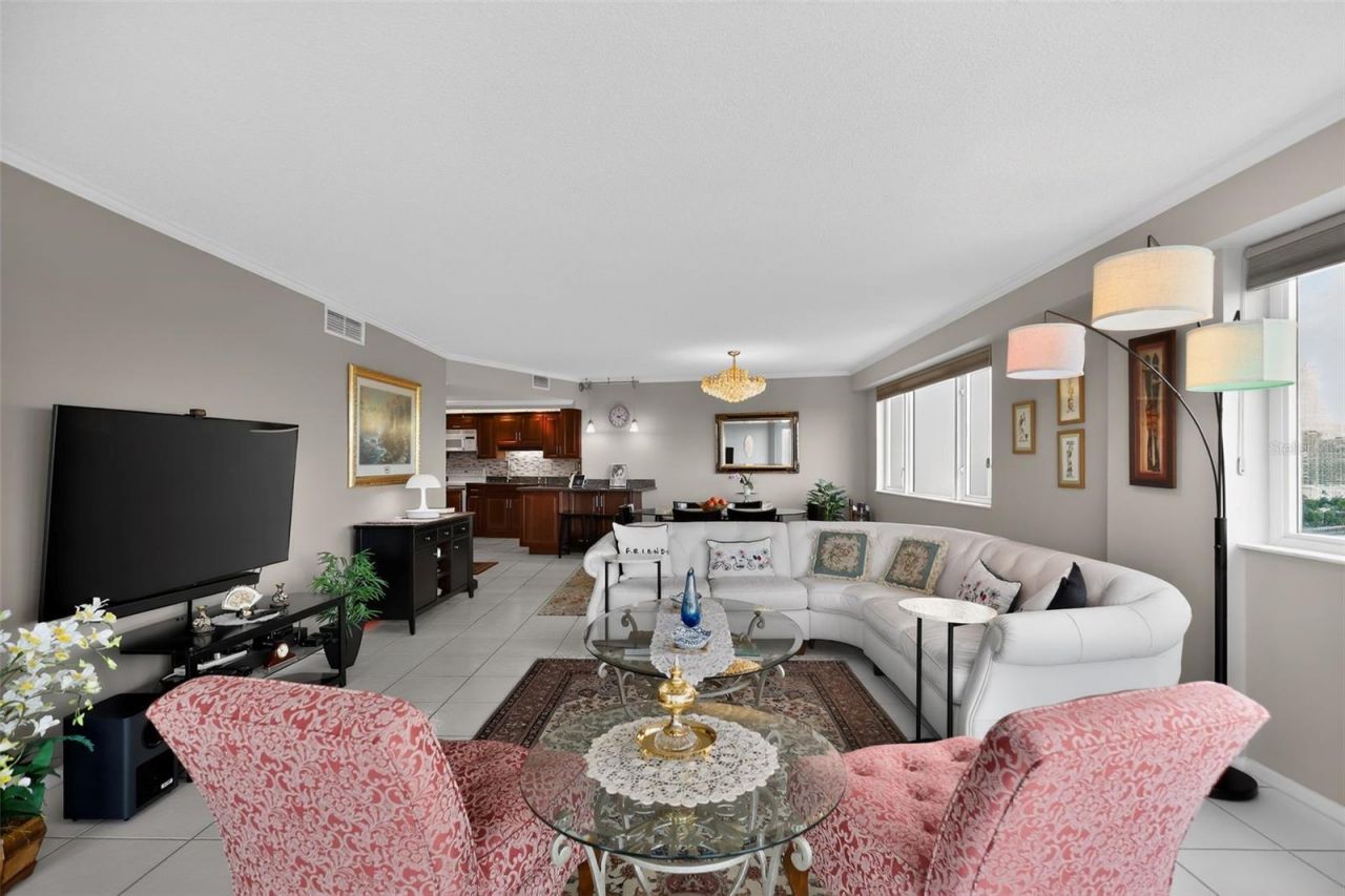 3000 Holiday Drive, Unit 1505, Fort Lauderdale, FL 33316 Photo