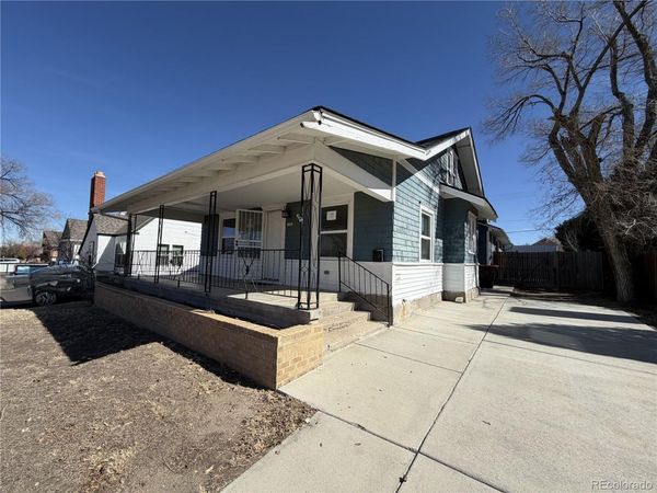 1015 Colorado Avenue , La Junta, CO 81050