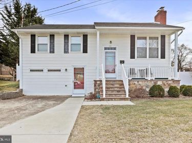 601 HOLLINGSWORTH DRIVE, WINCHESTER, VA 22601