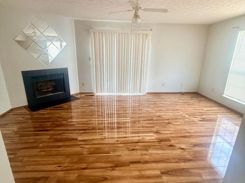 811 Crofton Place, Reynoldsburg, OH 43068 Photo 2