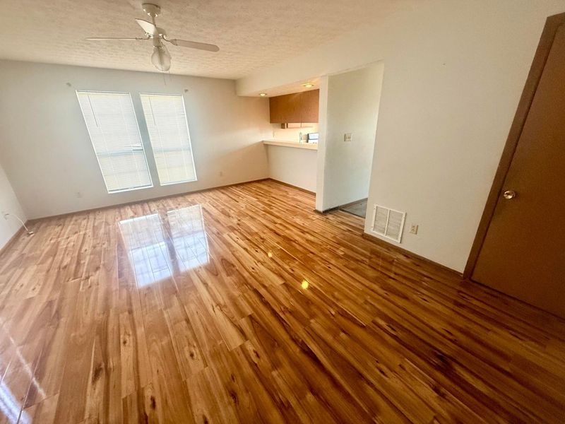 811 Crofton Place, Reynoldsburg, OH 43068 Photo 5