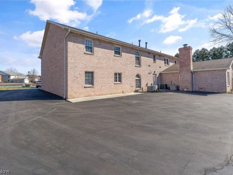 930 Pearson Circle, Boardman, OH 44512 Photo 38