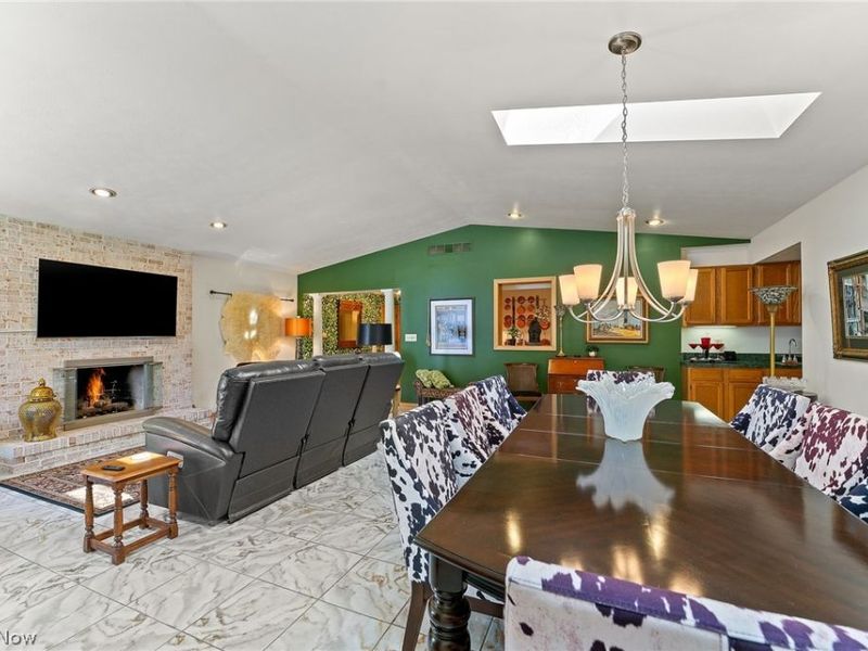 930 Pearson Circle, Boardman, OH 44512 Photo 8