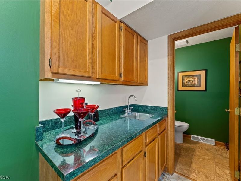 930 Pearson Circle, Boardman, OH 44512 Photo 9