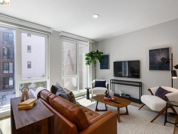 260 260 Brooklyn Basin Way, Unit 452, Oakland, CA 94606