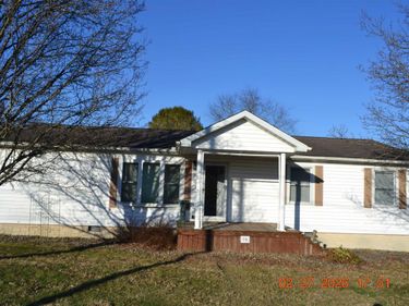 90 Day Street, Jane Lew, WV 26378