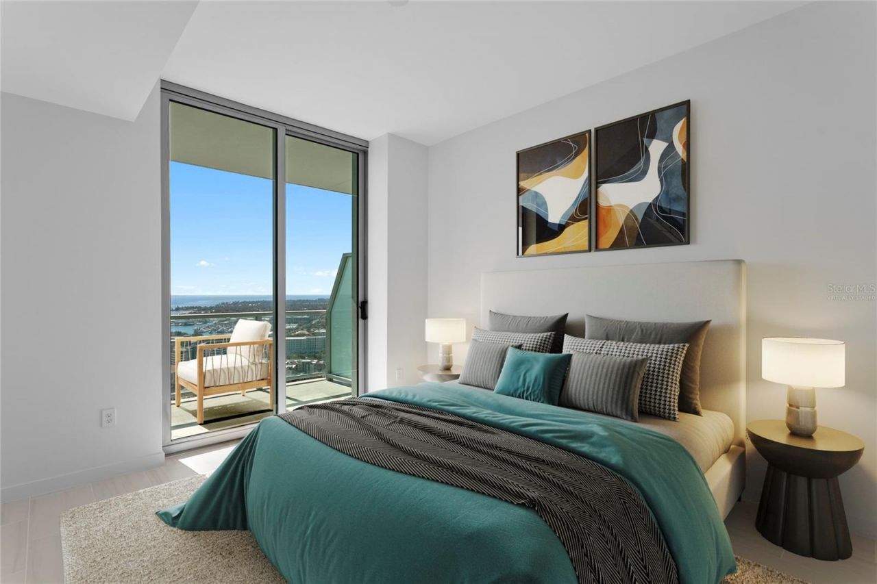 400 Central Avenue, Unit 2806, Saint Petersburg, FL 33701 Photo