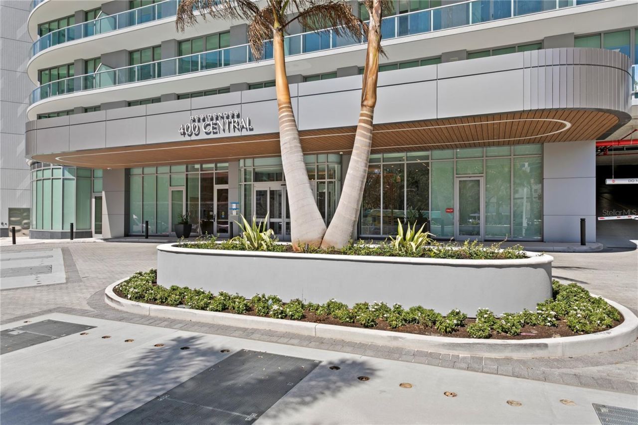 400 Central Avenue, Unit 2806, Saint Petersburg, FL 33701 Photo