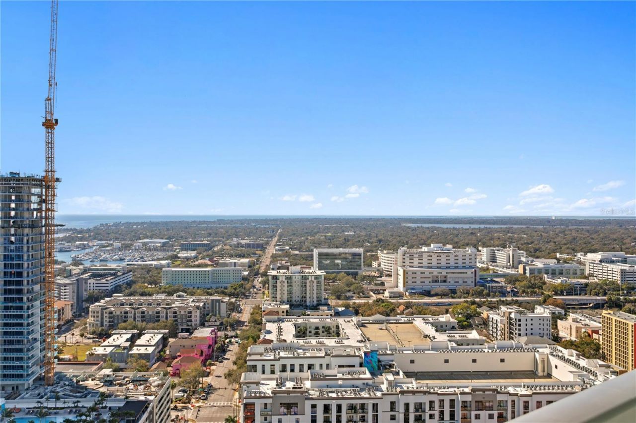 400 Central Avenue, Unit 2806, Saint Petersburg, FL 33701 Photo