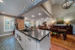 1217 Antigua Drive photo 4