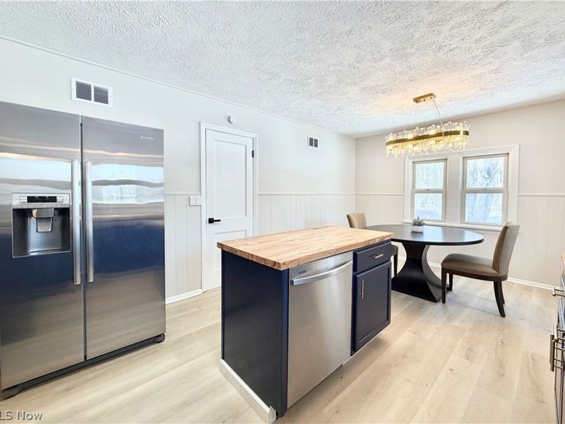 8720 Olde 8 Road, Northfield, OH 44067 Photo 13