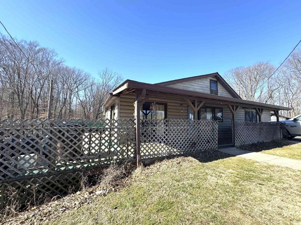 7427 N Red Hill Road, Ellettsville, IN 47429