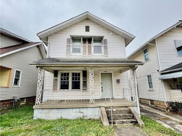 421 26th Street, Huntington, WV 25703