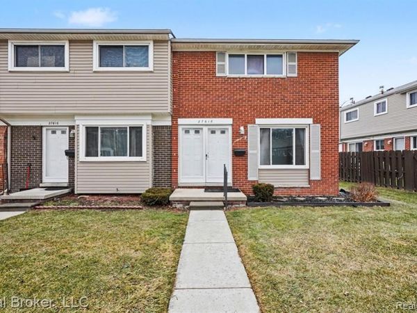 27618 Marcia Avenue, Warren, MI 48093