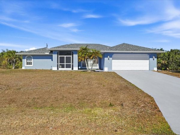 421 STRASBURG DRIVE , PORT CHARLOTTE, FL 33954