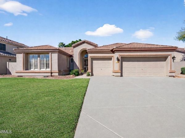 1162 W CHILTON Avenue, Gilbert, AZ 85233