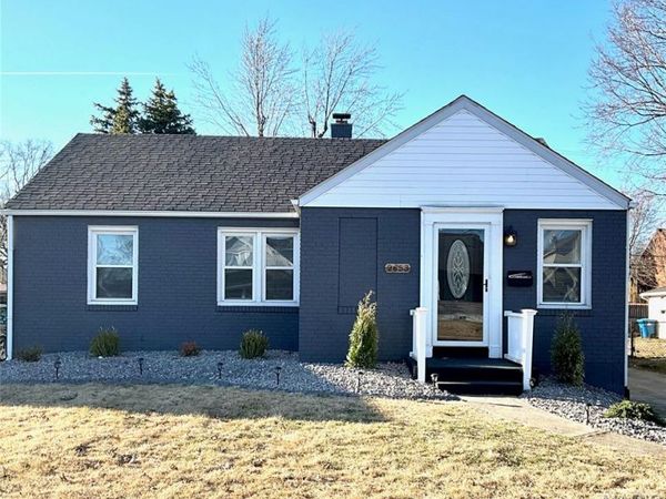 2653 Grand Avenue , Granite City, IL 62040