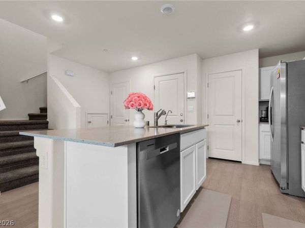 6136 Lily Garden Street, North Las Vegas, NV 89081