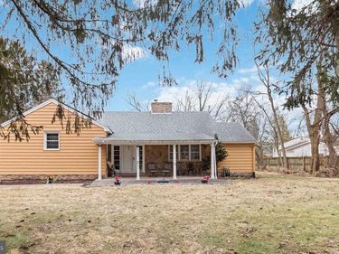 3625 CROOKED HILL ROAD, HARRISBURG, PA 17110