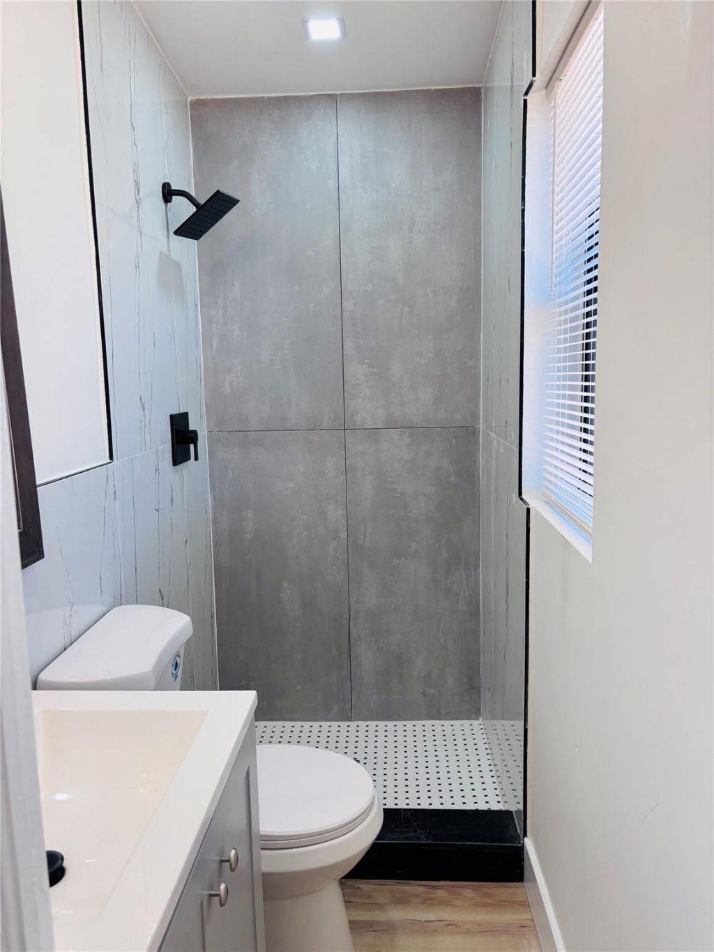 105 NW 28th Way, Fort Lauderdale, FL 33311 Photo