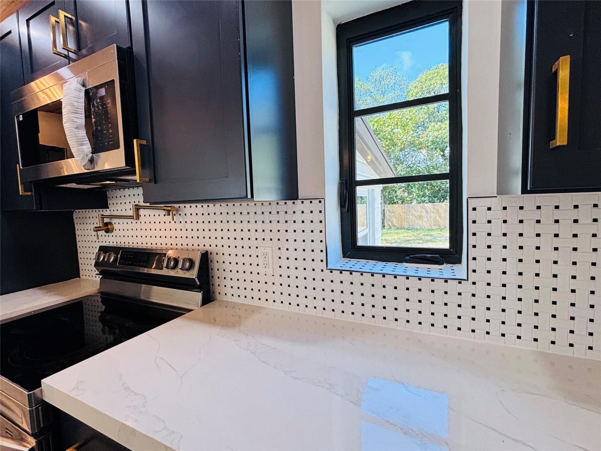 105 NW 28th Way, Fort Lauderdale, FL 33311 Photo