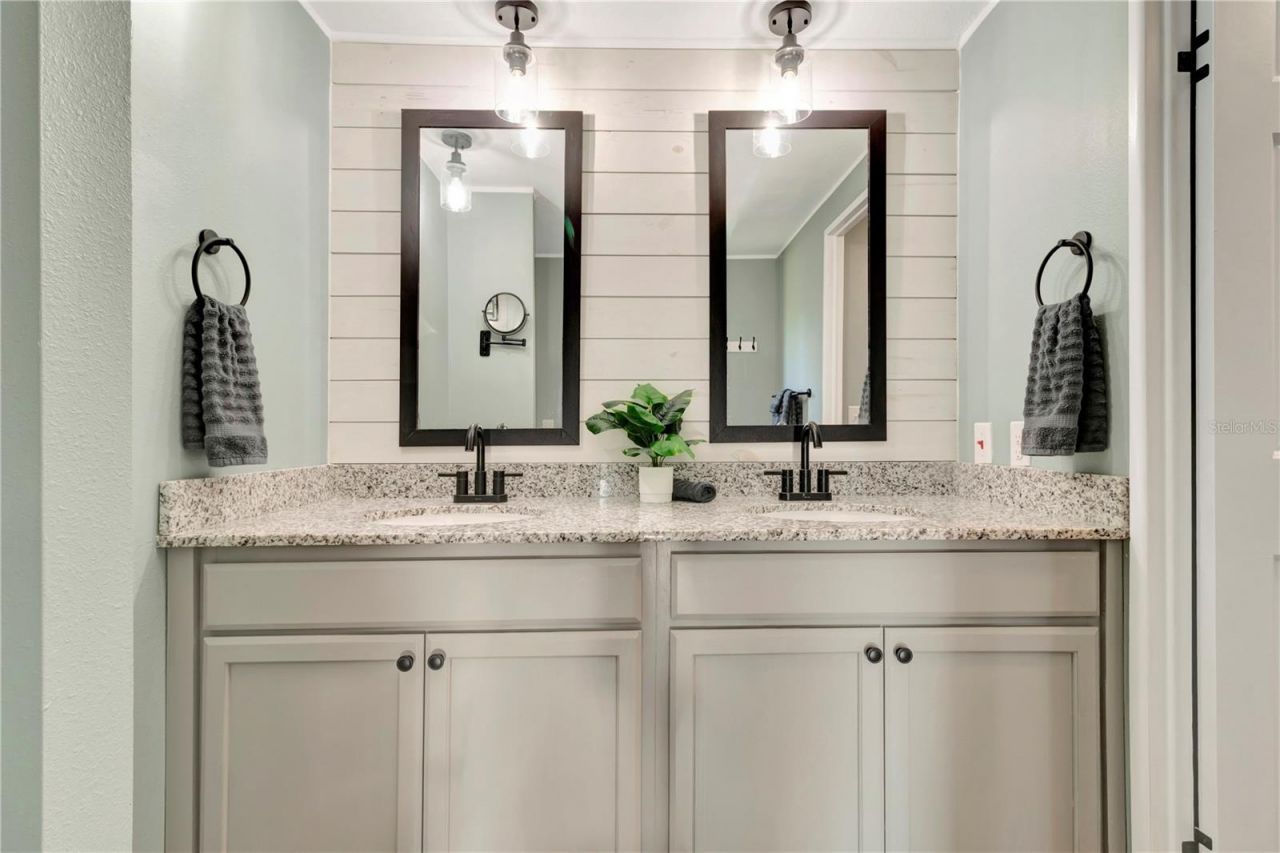 3935 Parway Road , Unit 1322, Zellwood, FL 32798 Photo